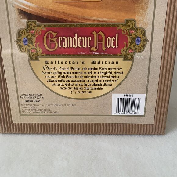 Grandeur Noel 2000 Collector's‎ Edition 17" Wooden Santa Nutcracker Toy Maker - Picture 16 of 16